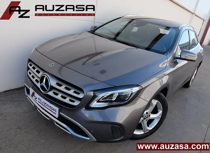 MERCEDES GLA 200 156 cv AUTO -Sport Urban -