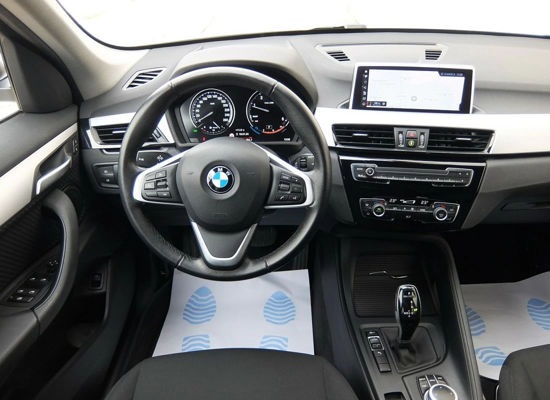 BMW X1 18d 150 cv sdrive -AUTOMÁTICO - (NUEVO MODELO)