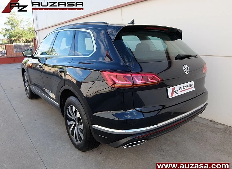 Volkswagen TOUAREG Premium 3.0 TDI V6 4MOTION Tiptronic + Full Equipe + Techo