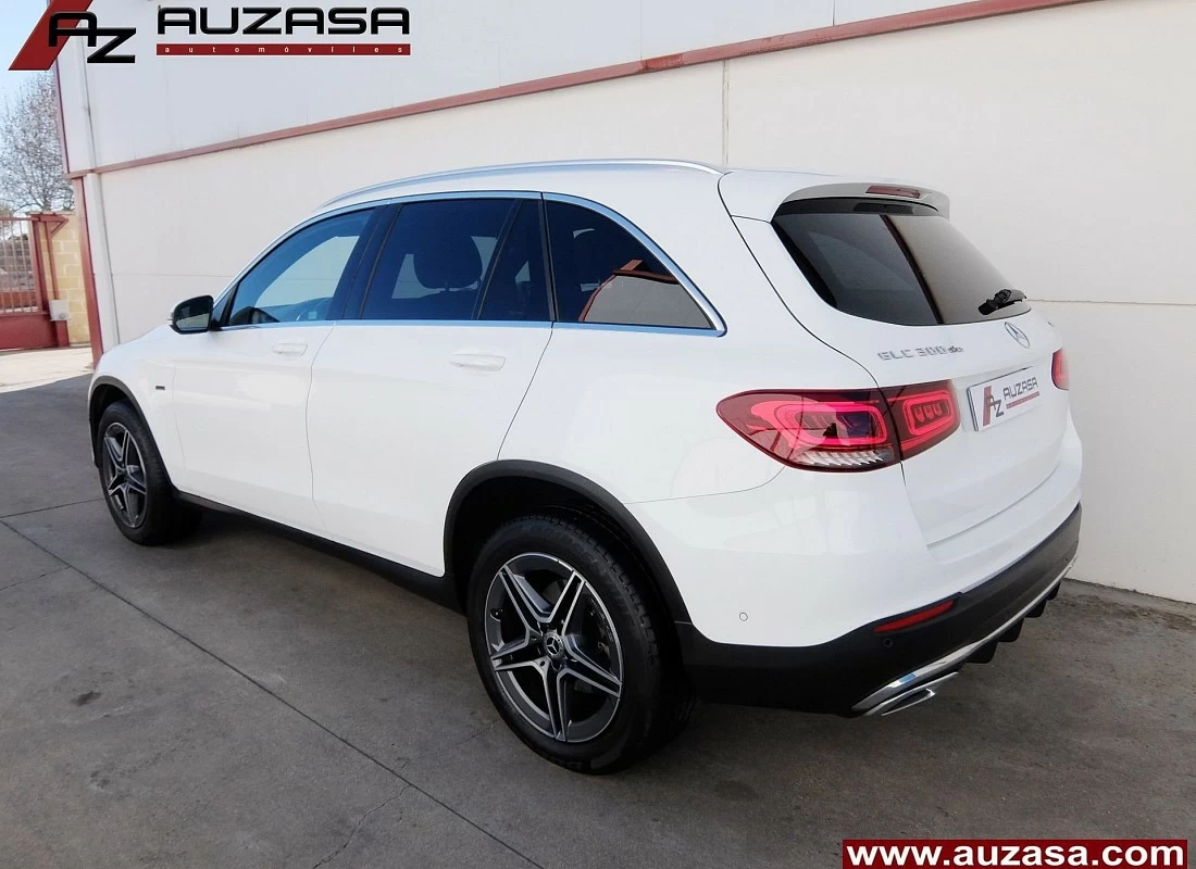 MERCEDES GLC 300de 306 cv 4MATIC 4x4 AUTO -Pack AMG + Techo ( Diesel-Híbrido) Etiqueta 0