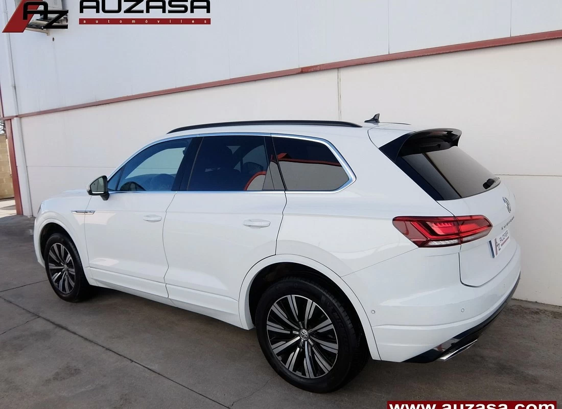 Volkswagen TOUAREG 3.0 TDI V6 4MOTION 4x4 Tiptronic  R-LINE