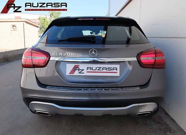 MERCEDES GLA 200 156 cv AUTO -Sport Urban -