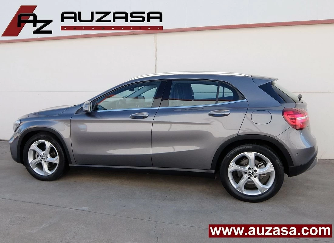 MERCEDES GLA 200 156 cv AUTO -Sport Urban -